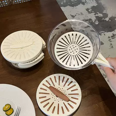 Multifunctional fruit and vegetable washing bowl